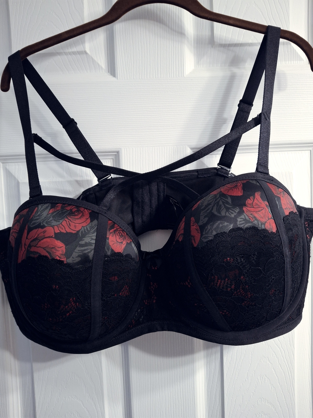 torrid Black Bra with Red Rose Print & Lace, 46DD
